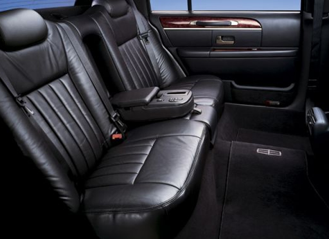 Executive Town Car Sedan