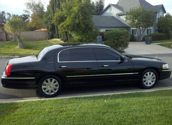 Executive Town Car Sedan
