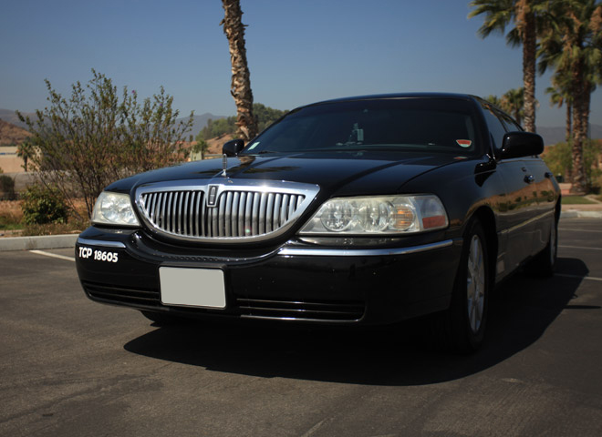 Executive Town Car Sedan