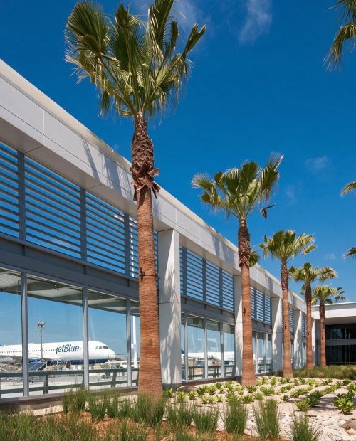Long Beach Airport (LGB)
